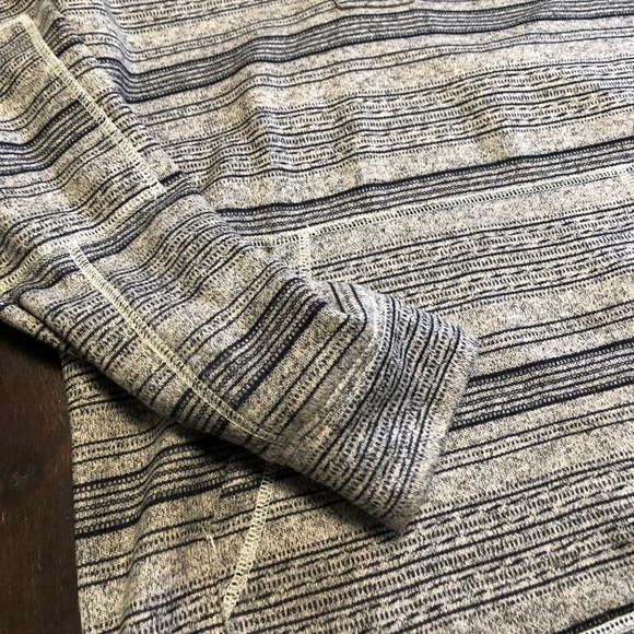 NWT Men’s Burton Pullover Button-up Snowboard Ski Hoodie Large - Picture 3 of 7